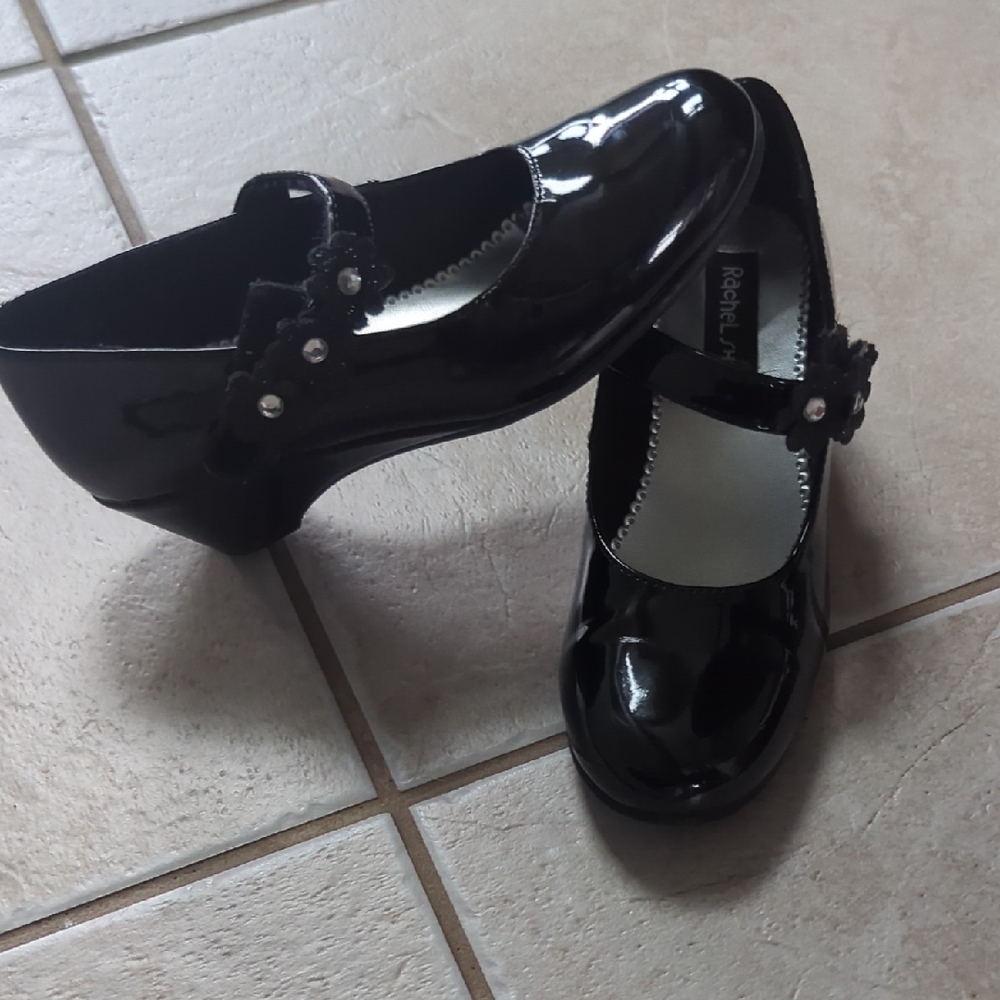 Rachel Black Patent Leather  Mary Jane Heels Girls Size 4